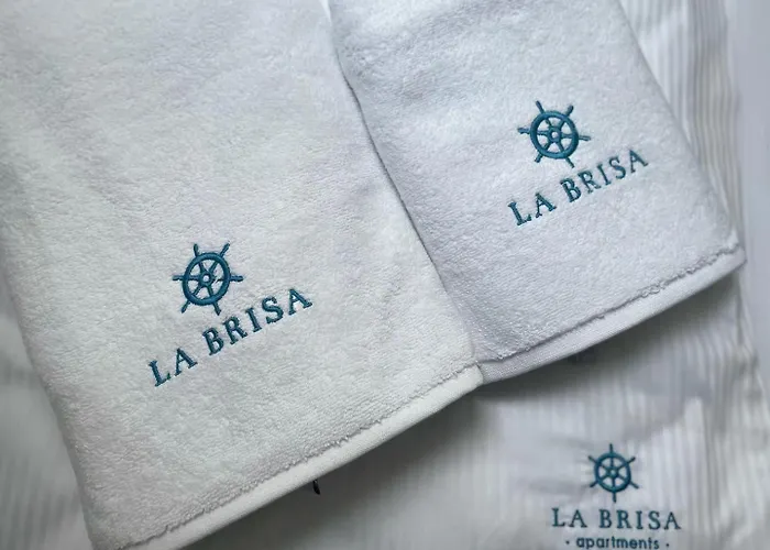 La Brisa アパート ジブヌベク